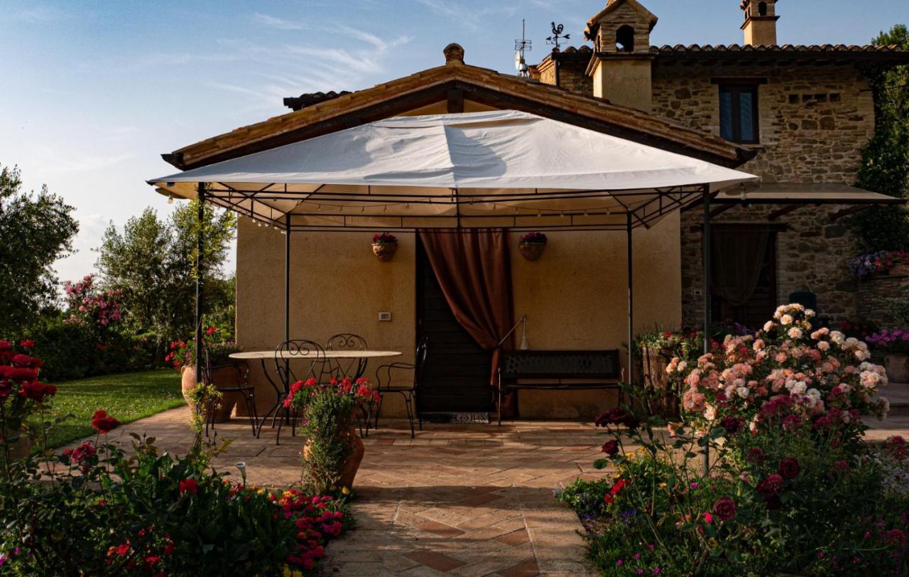 Il Casale Di Fiore Cannara Kültér fotó