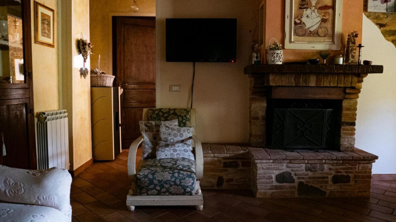 Il Casale Di Fiore Cannara Kültér fotó